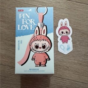 Pin For Love mini Labubu